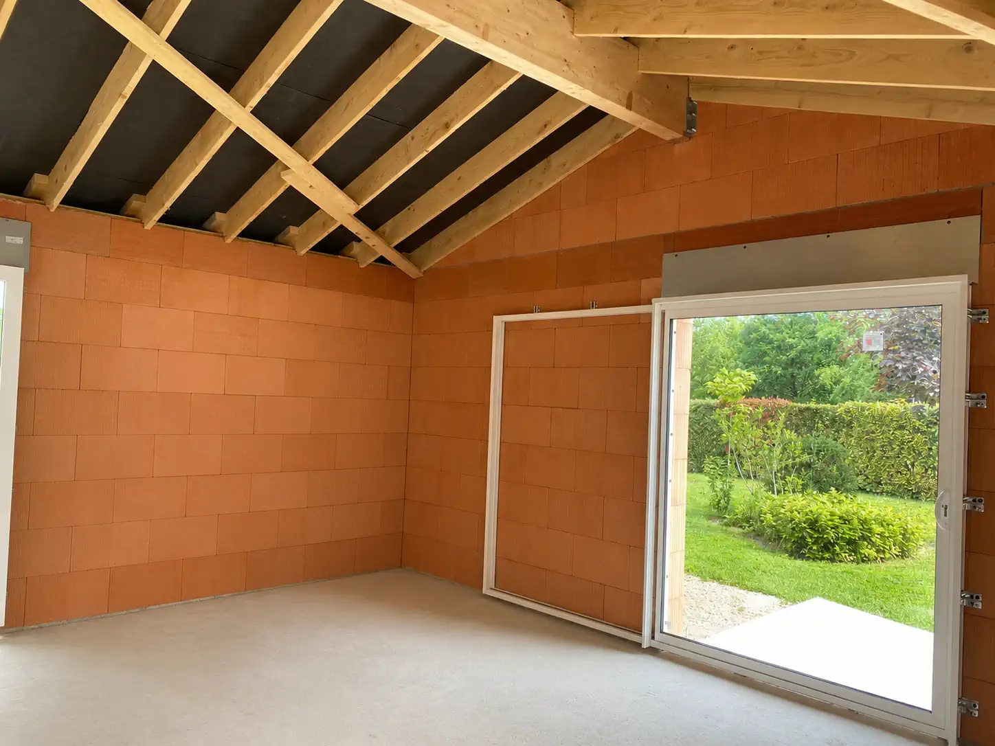 Extension maison interieur baie vitree