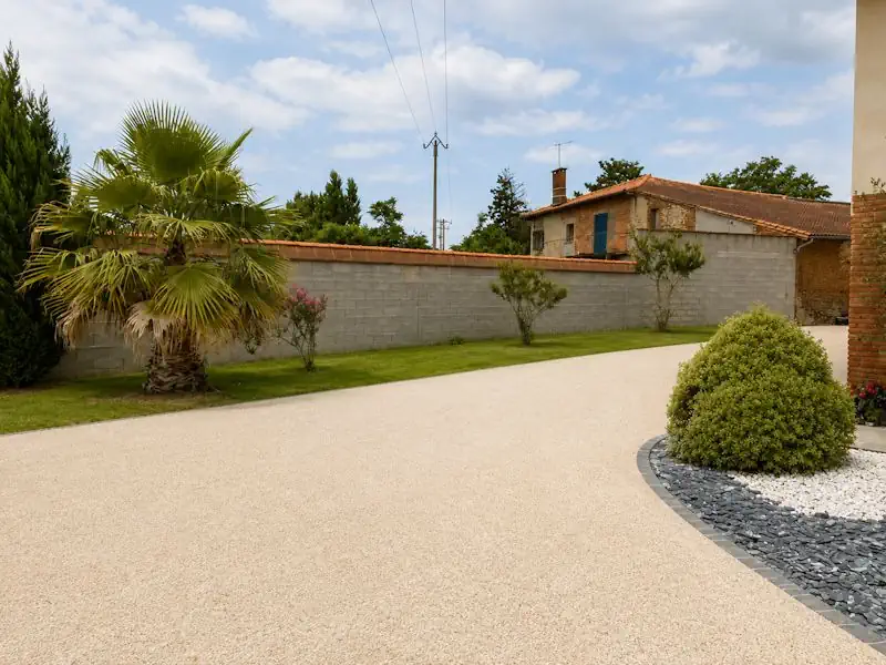 Construction neuve amenagement exterieur maison auterive