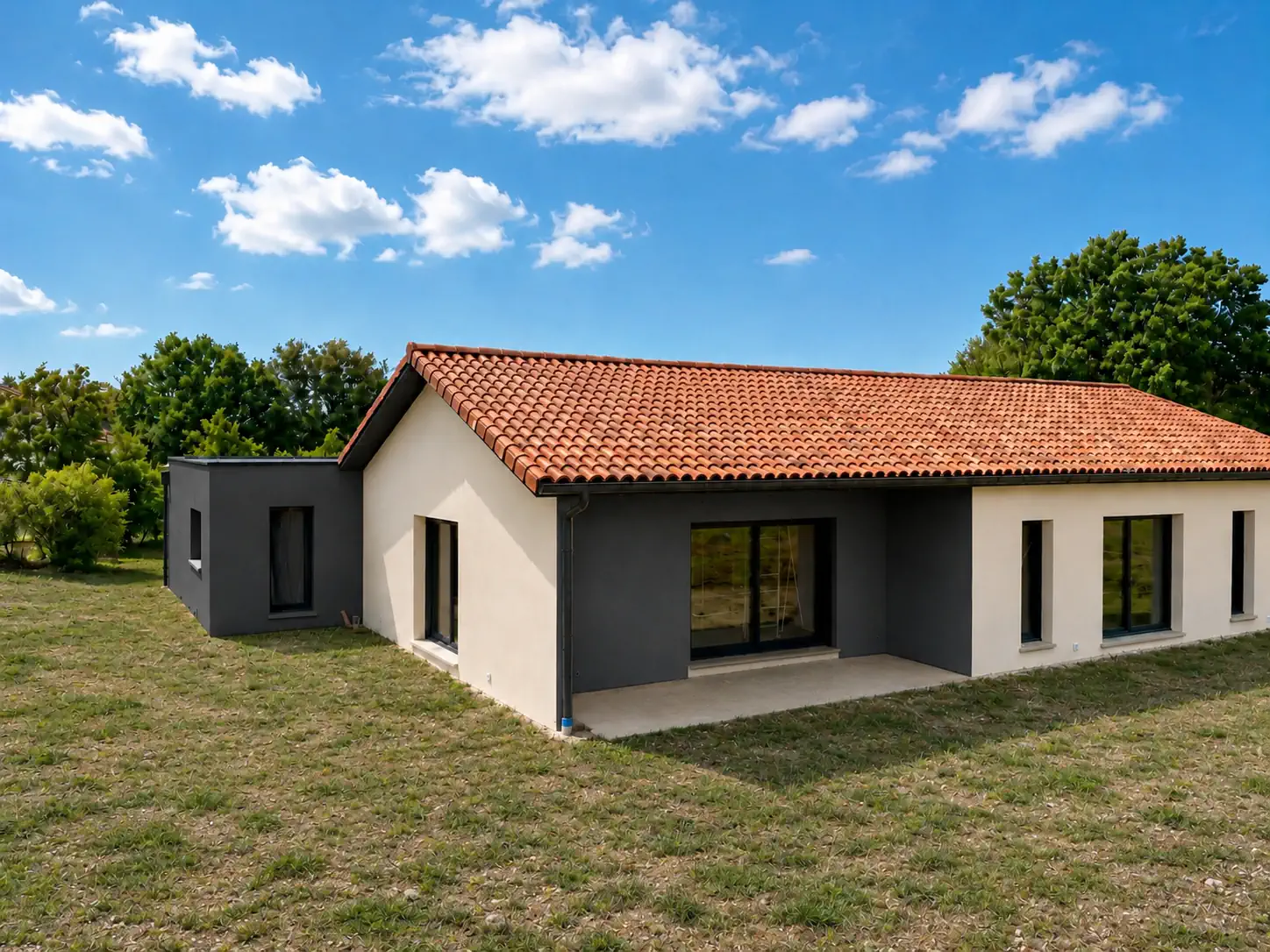 Construction neuve maison contemporaine exterieur