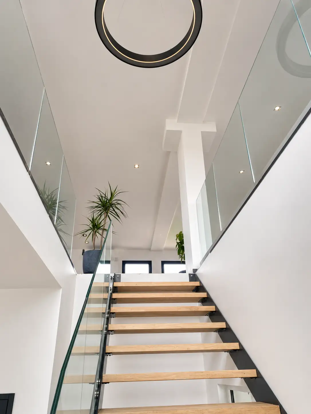Escalier des bureaux ETCM