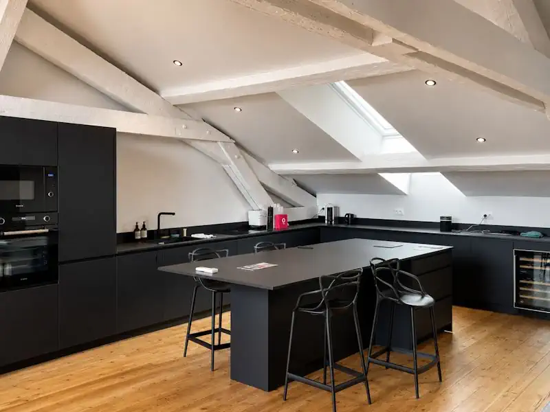 Rénovation appartement avec cuisine ouverte – ETCM