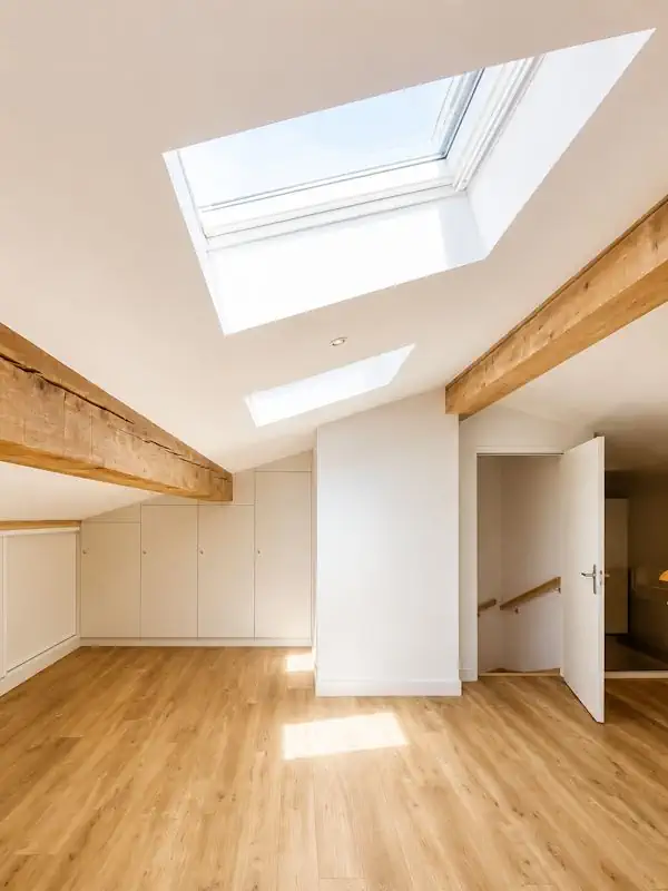 Renovation maison saubens piece lumineuse apres